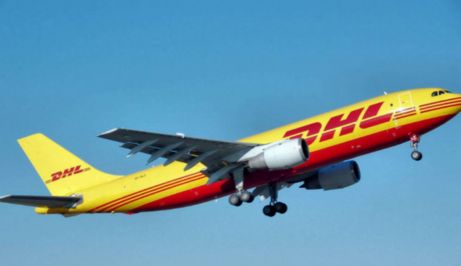 DHL國(guó)際快遞:時(shí)效性強(qiáng)。 DHL國(guó)際快遞:時(shí)效性強(qiáng)。
